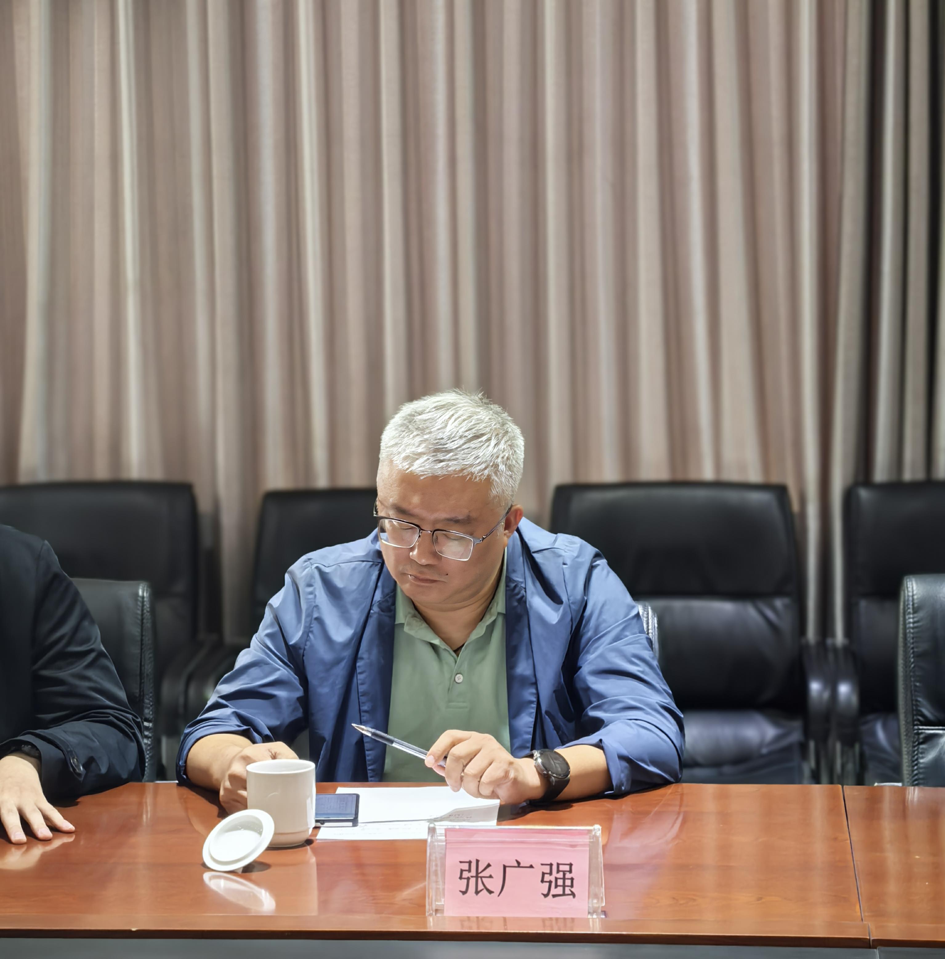 河北省商務廳副廳長任會君?一行到躍迪集團調研